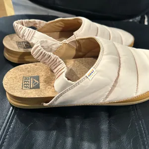 Reef Quilted Slip-On Clog in Cream with Tan Sole thumbnail 3