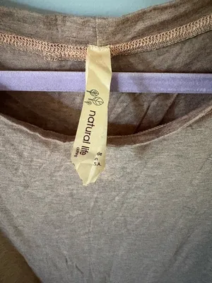NATURAL LIFE Relaxed Short Sleeve Tee in Taupe thumbnail 3