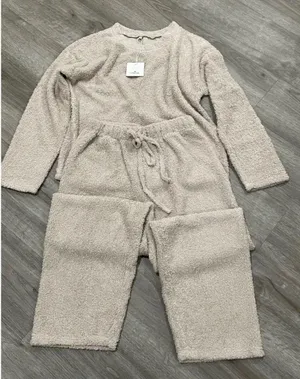 Fuzzy fleece 2pc Matching lounge set Size M thumbnail 1