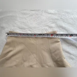 Beige A thumbnail 5