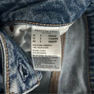 American Eagle Outfitters Mid Rise Blue Jeans thumbnail 4