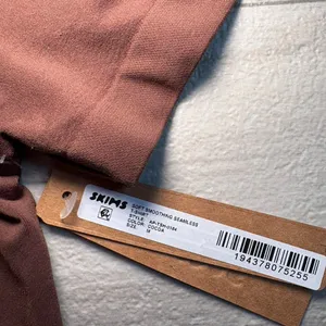 Skims soft smoothing seamless t-shirt in cocoa thumbnail 3