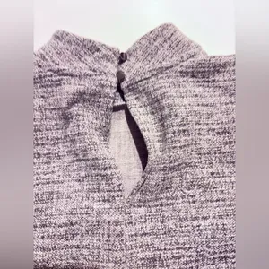 Banana Republic Heather Gray Knit Top XS thumbnail 3