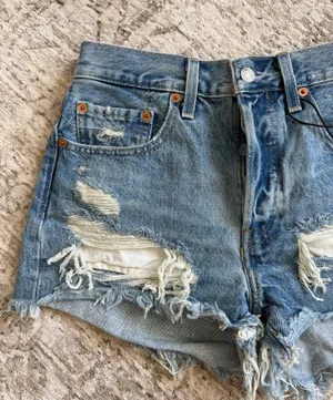 Levi’s Original 501 Shorts thumbnail 2
