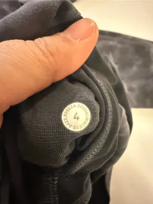 Lululemon Align High-Rise Pant Cropped Diamond Dye Pitch Grey Graphite size 4 thumbnail 4