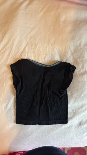 Urban Outfitters Top thumbnail 3