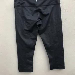 LULULEMON 6 crop leggings thumbnail 3