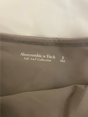 Abercrombie & Fitch Gray Taupe Short Sleeve Boatneck Bodysuit thumbnail 3