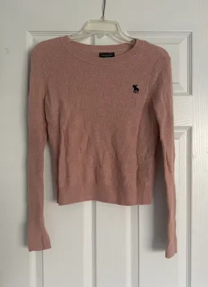 Abercrombie Sweater thumbnail 1