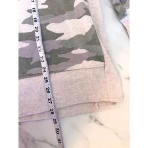 Aerie Womens Oversized‎ Camo Sweatshirt Green Cream Crew Neck 4427-6026-5 L thumbnail 8