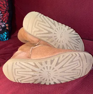 UGG Boots Size 7 thumbnail 5