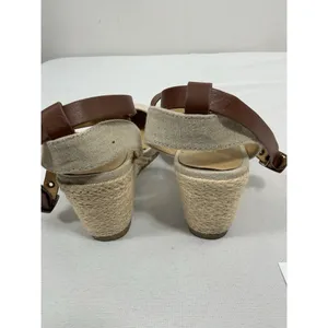 Womans Soda Espadrille Wedge Ankle Sandals 6.5 Beige Buckle Strap Close thumbnail 4