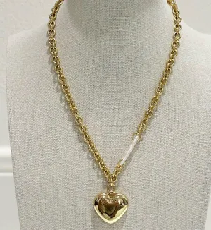 Coach Gold Heart Charm Necklace NWT thumbnail 2