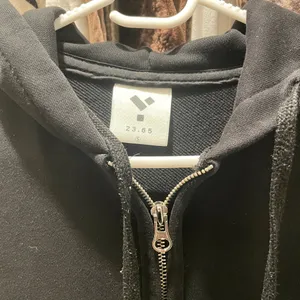 23.65 black zip up hoodie thumbnail 2