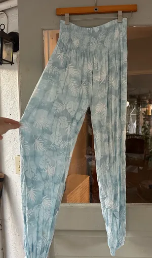 Lotus and luna hippie pants thumbnail 1