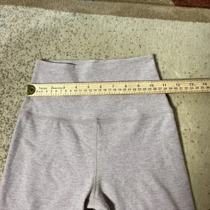 Beyond Yoga Spacedye High Waisted Biker Shorts Heathered Lavender Pink XS‎ thumbnail 3
