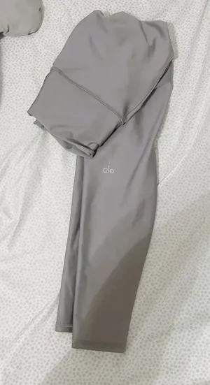 Grey Alo Yoga Leggings thumbnail 1