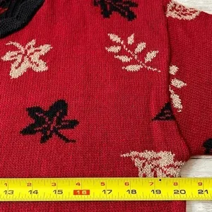 Vtg 90s Sweater‎ Womens Small Red Leaves Scalloped Hem USA Grandmacore Cabincore thumbnail 7