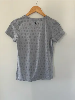 Under Armour Gray Athletic T-shirt thumbnail 5