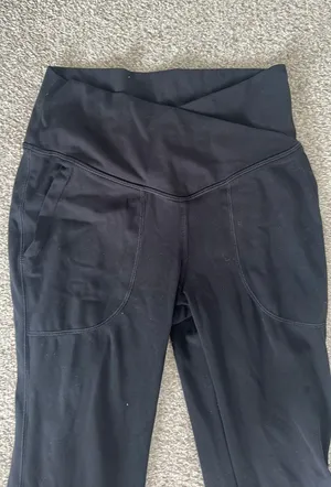 Halara Cross Waist Wide Leg Leggings thumbnail 2