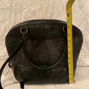 HOBO Handbag Unique Felt/Leather Combo Style Bag thumbnail 2