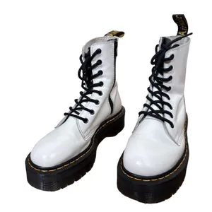 Dr. Martens‎ Jadon Platform Boots Polished Smooth Leather White Women's size 8 thumbnail 1