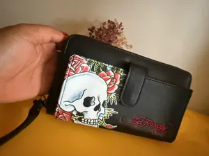 Ed Hardy Black Skull & Roses Zip Around Wristlet Wallet thumbnail 4
