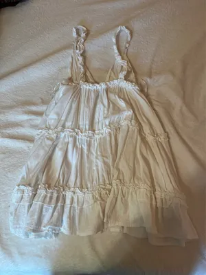 Princess Polly size 4 white Ruffle dress thumbnail 2
