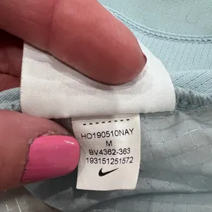 Nike Air Womens Quarter Snap Long Sleeve Running Top Sage Green Thumbholes thumbnail 10