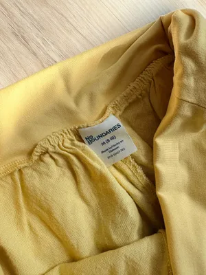 No Boundaries Wide Leg Yellow Roll Waist Pants thumbnail 6