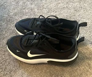 Nike Air Max Running Shoes thumbnail 5