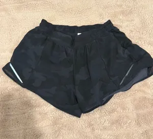 Lululemon Camo Hotty Hot Shorts 4" thumbnail 1