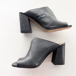 Vince Camuto Black Leather Mule Sandals Block Heel Open Toe Size 6.5 thumbnail 4