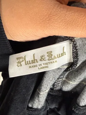PINK Victoria's Secret Y2K Plush & Lush Velour Black & Gold Mis Sleeve Tunic Top — L thumbnail 7