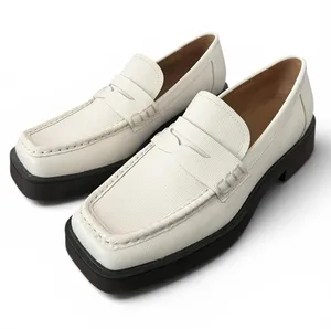 G.H. Bass Whitney Weejuns Penny Loafers Cream Textured Leather NWOB Women’s 8.5 thumbnail 1