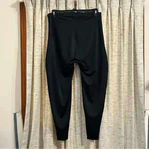 YITTY Headliner Shaping High Waist Legging in Iconic Black thumbnail 5