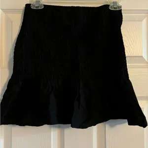 Rouched Peplum Black Skirt thumbnail 2