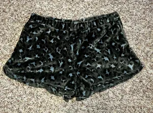Aerie Green Leopard Plush Lounge Shorts‎ XL Soft Cozy Sleepwear thumbnail 1
