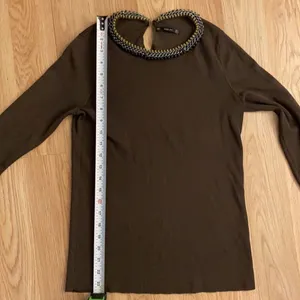 Zara knit top with beaded neckline size small thumbnail 10