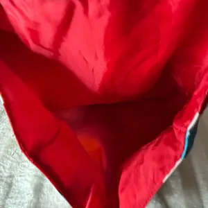 Estée Lauder Lisa Perry Sunglasses Beach Tote Bag. thumbnail 6