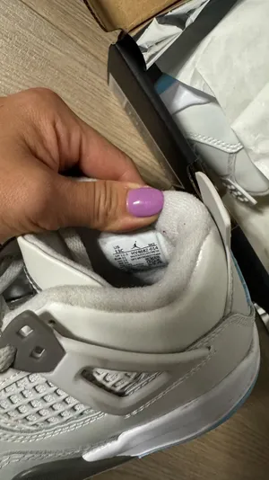 Kids Jordan Air Retro 4 thumbnail 7