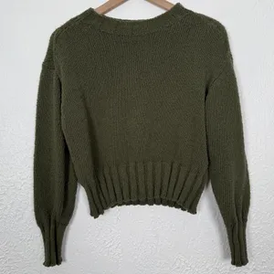 J.Crew Relaxed Crewneck Sweater Olive Green Size Medium thumbnail 2