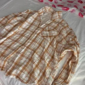 Source Unknown Unbranded Women's Orange and Tan Shirt thumbnail 3