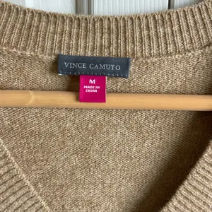 Vince‎ Camuto Beige Knit V-Neck Midi Dress Size Medium thumbnail 5
