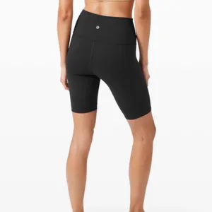 LULULEMON Wunder Train High Rise Short 8" in Black Size 2 thumbnail 2