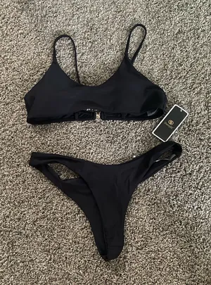 SherryDC Black Size L thumbnail 1