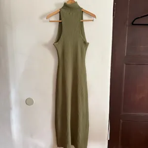MESHKI Olive Green Rib Knit Turtleneck Sleeveless Midi Dress Extra Large Bodycon thumbnail 5