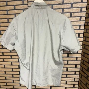 Cabelas‎ Tan Button Down Shirt Size Medium thumbnail 2