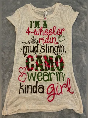 Women’s Ransom Brand I'M A 4-Wheeler Ridin' Camo Wearin' Kinda Girl Tee Size L thumbnail 1
