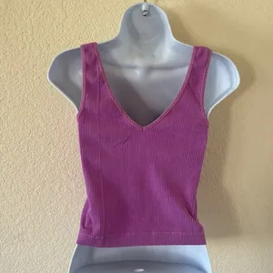 Purple ribbed tank‎ Size L NEW thumbnail 5
